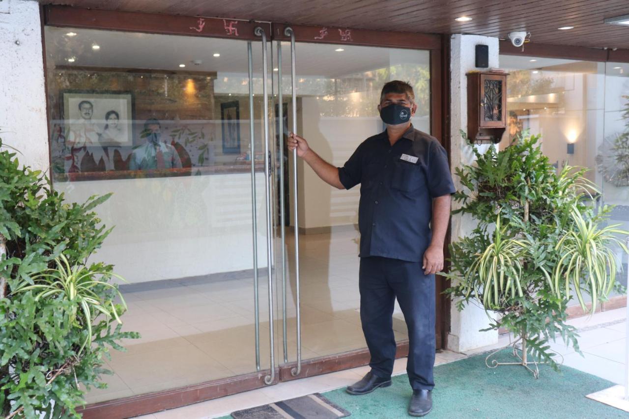 Hotel Samraj Mumbai Exterior foto